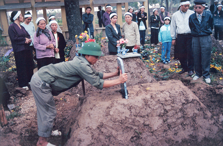 74 Funeraille Vietnam